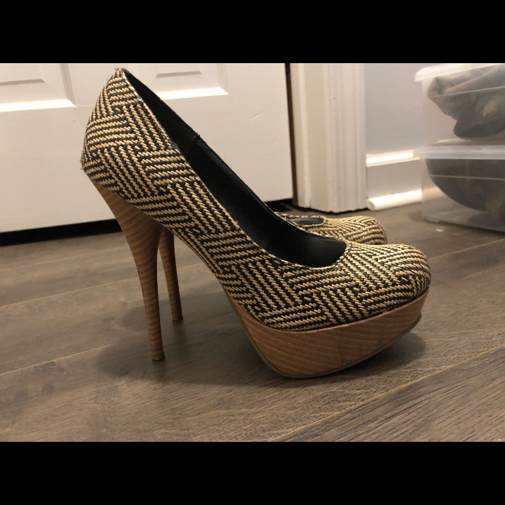 Platform stilettos